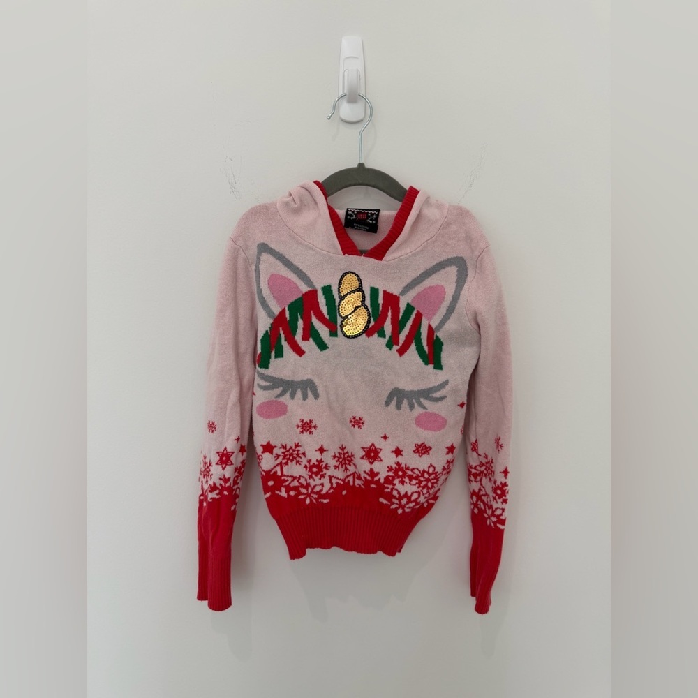 🦄 Girls Well Worn Unicorn Holiday Hoodie - Size 6  🦄
